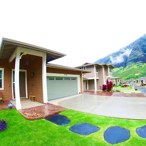 New 4 Bedroom With Ocean And Gorgeous Mountain Views In The Gated Community Of Mauna Olu Holiday home